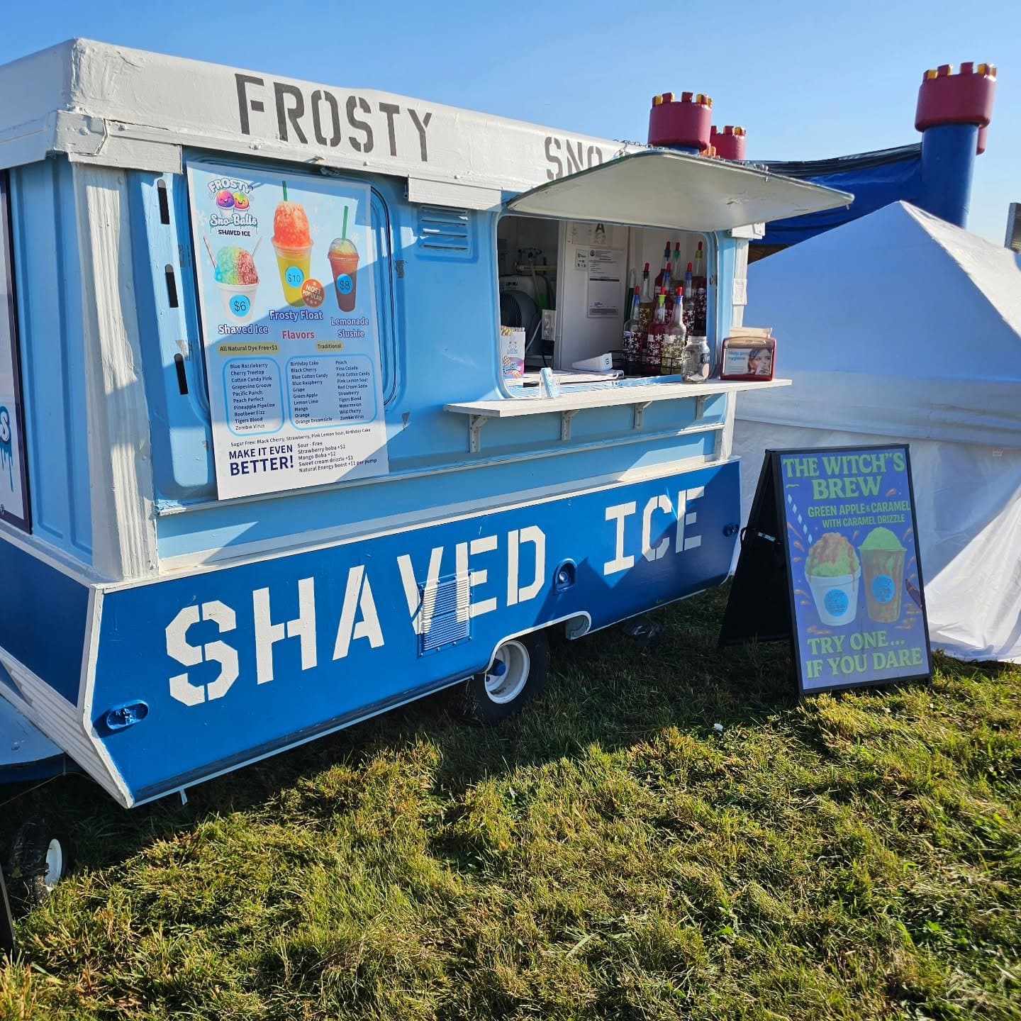 Frosty Sno-Balls trailer at Bowman Fest
